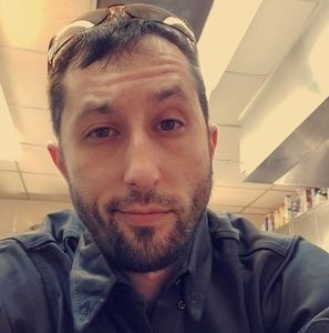 Meet your Posher, Adrian